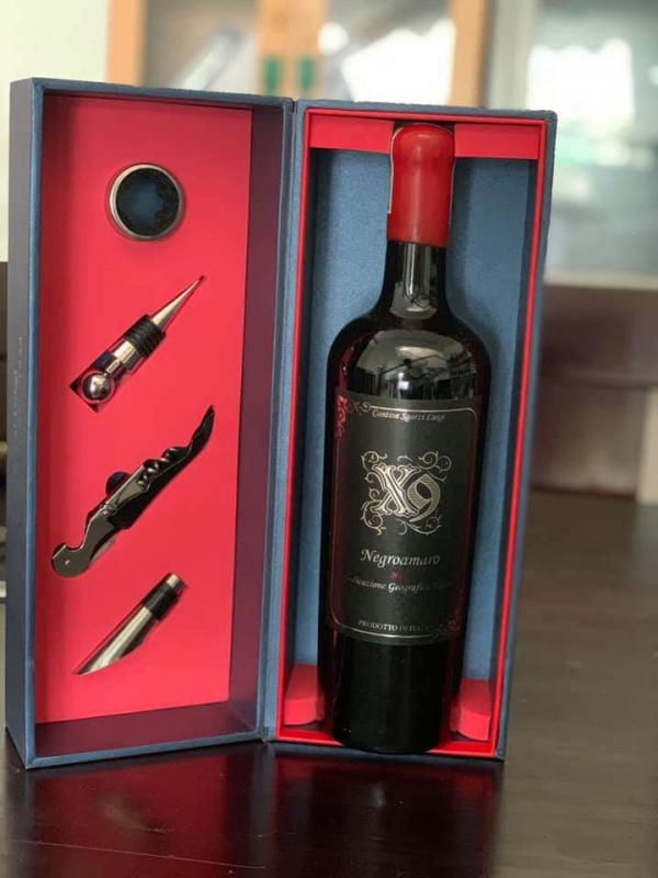 Quà tặng Rượu vang Ý X9 - Phần hộp đơn + phụ kiện + túi