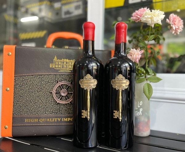 Set quà tặng 2 chai vang Ý Segreto